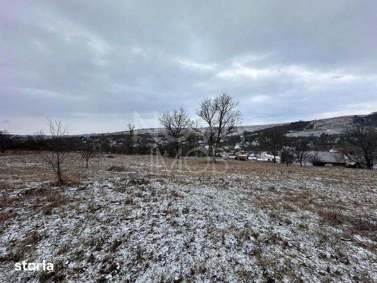 Casă cu 2 camere cu Teren 8356 Mp în Nocrich