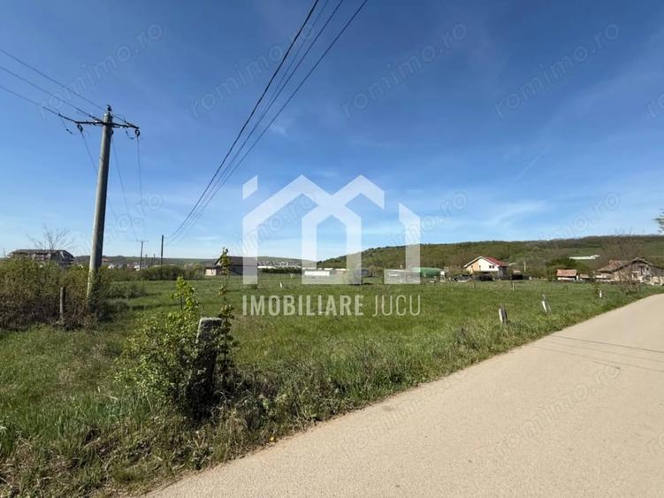 Teren de 925 mp, în Jucu