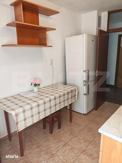 Apartament cu 3 camere decomandat în Decebal