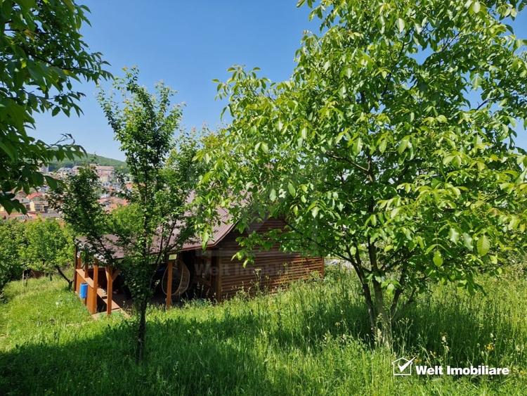Teren agricol intravilan de 4000 mp, în Zorilor