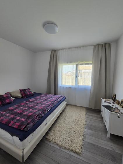 Duplex cu 3 camere cu Teren 300 Mp în Bucovăț (Remetea Mare)