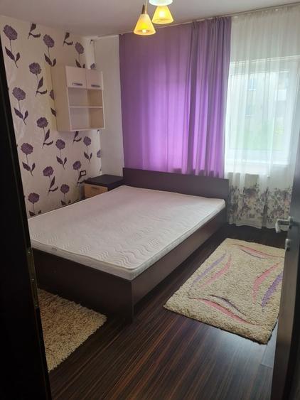Apartament cu 2 camere decomandat în Scriitorilor
