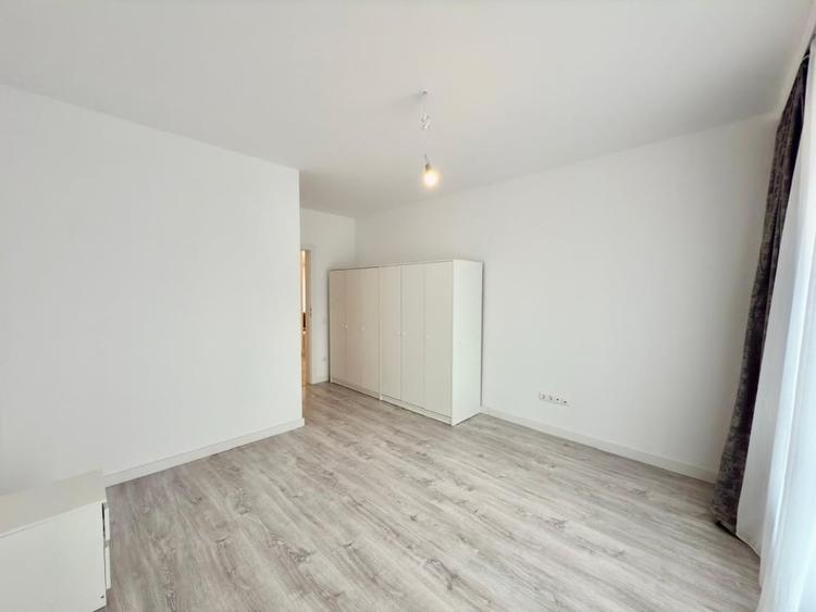 Apartament cu 3 camere decomandat, mobilat în Mihai Viteazul