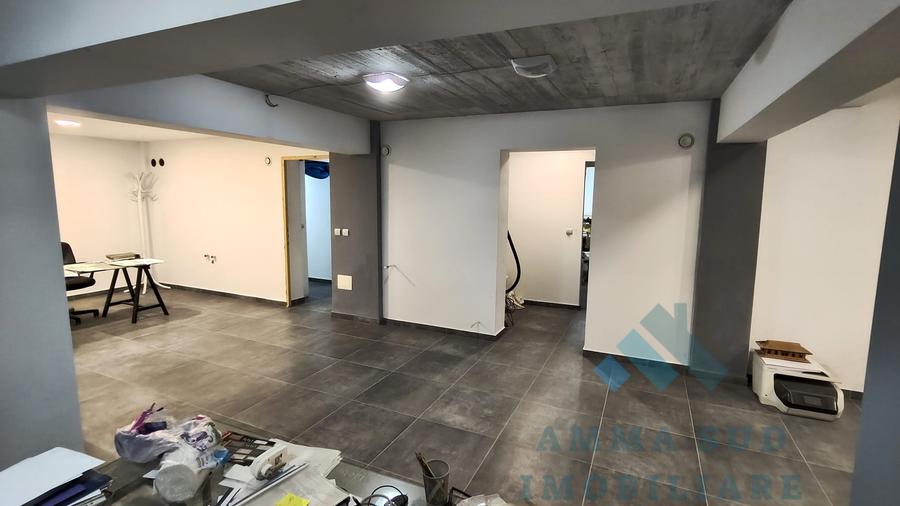 Spatiu comercial / birouri / depozitare - 128.6 mp - 3 locuri parcare in pret - 6