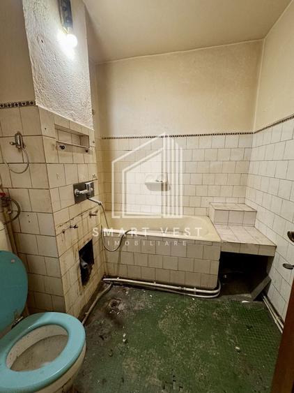 Apartament cu 2 camere semidecomandat în Micro 16