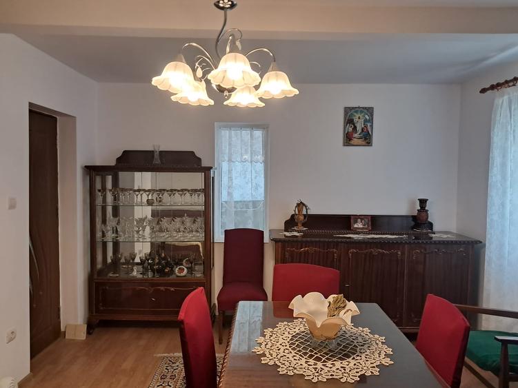 Casă cu 3 camere cu Canalizare în Cuculeasa