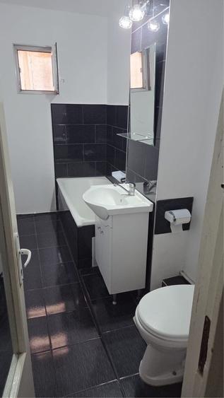 Apartament cu 2 camere decomandat în Luminiș