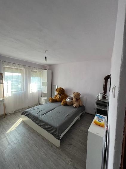 Garsonieră decomandată, mobilată în Exterior Est