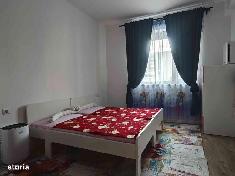 Apartament cu 3 camere în Băneasa