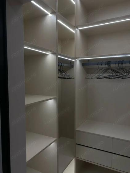 Garsonieră decomandată în 13 Septembrie