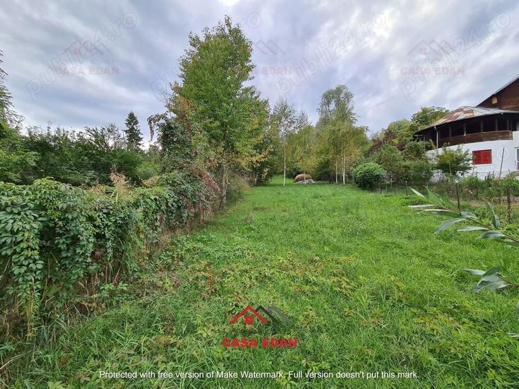 Casă cu Teren 3676 Mp în Poiana