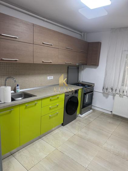 Apartament cu 3 camere decomandat, mobilat în Panduri