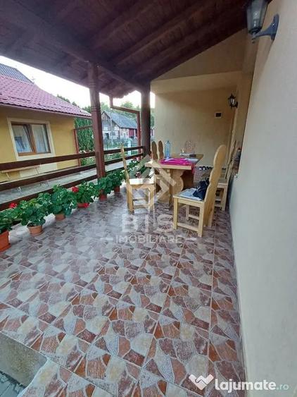 Casă cu 5 camere cu Teren 2194 Mp în Caila