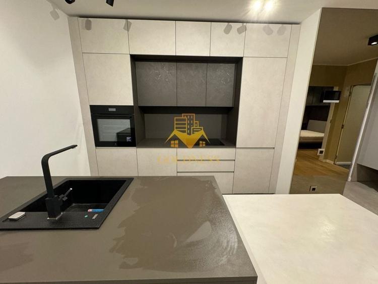 Apartament cu 2 camere semidecomandat, mobilat în Gheorgheni