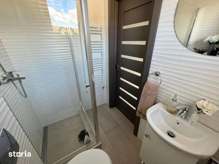 Casă cu 4 camere cu Teren 500 Mp în Baciu