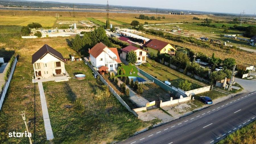Casă cu 4 camere în Bistrița