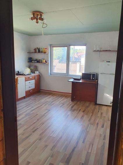 Casă cu 3 camere în Aghireșu