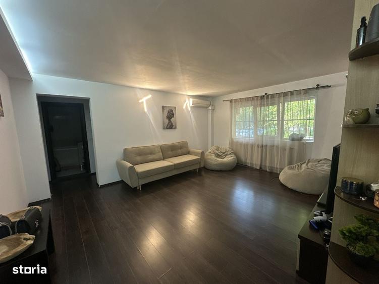 Apartament cu 3 camere în Tudor Vladimirescu