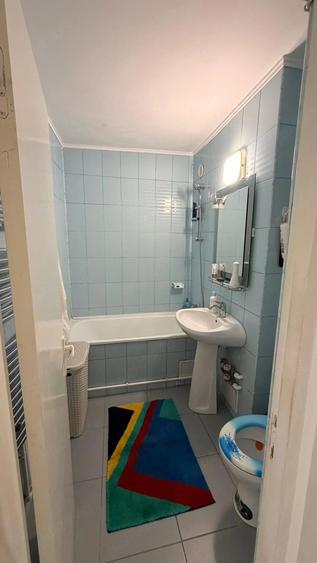 Apartament cu 2 camere semidecomandat în Țiglina 1