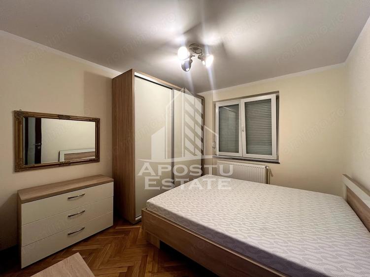 Apartament cu 4 camere decomandat în Olimpia-Stadion