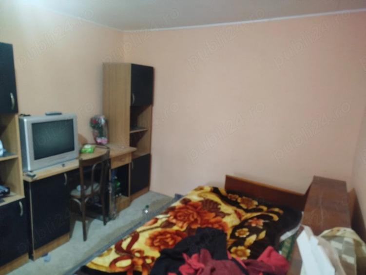 Casă cu Teren 1050 Mp în Gemenele