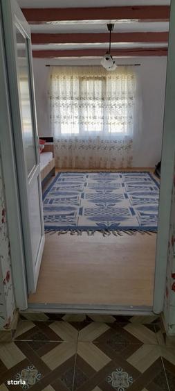 Proprietar vand casa in Jelna . - 8