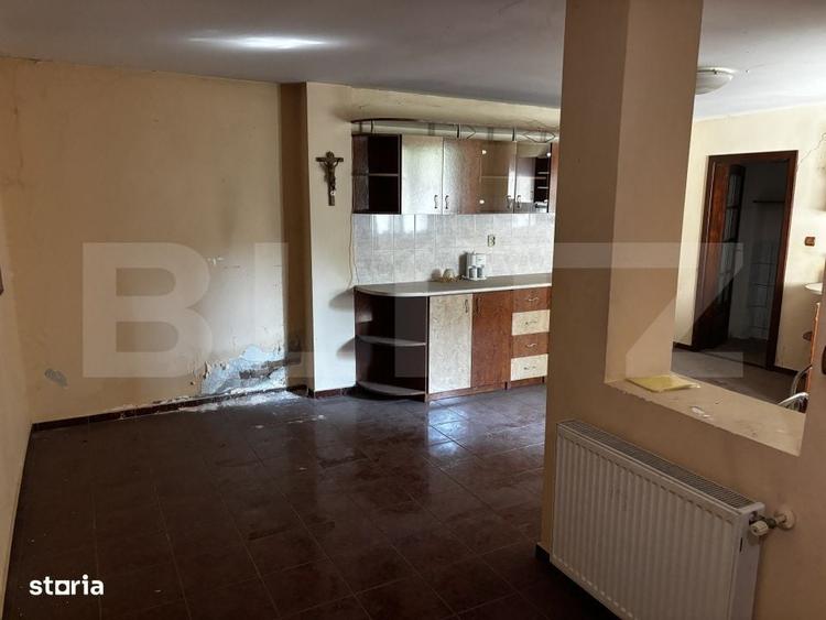 Casă cu 3 camere în Central