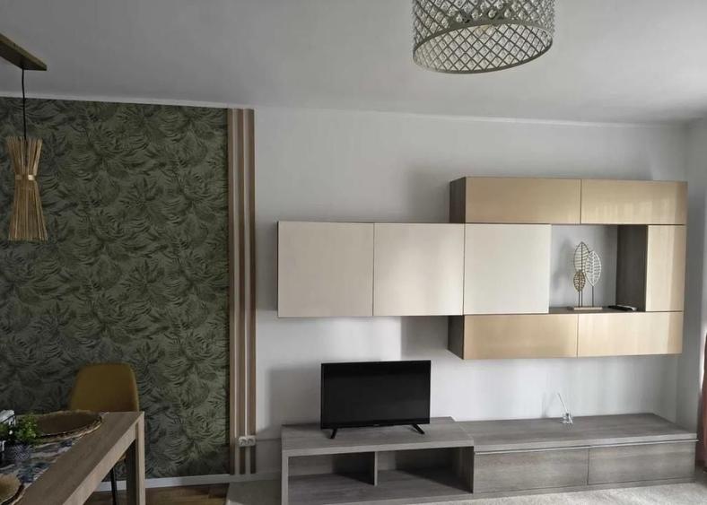 Garsonieră decomandată, mobilată în Timpuri Noi