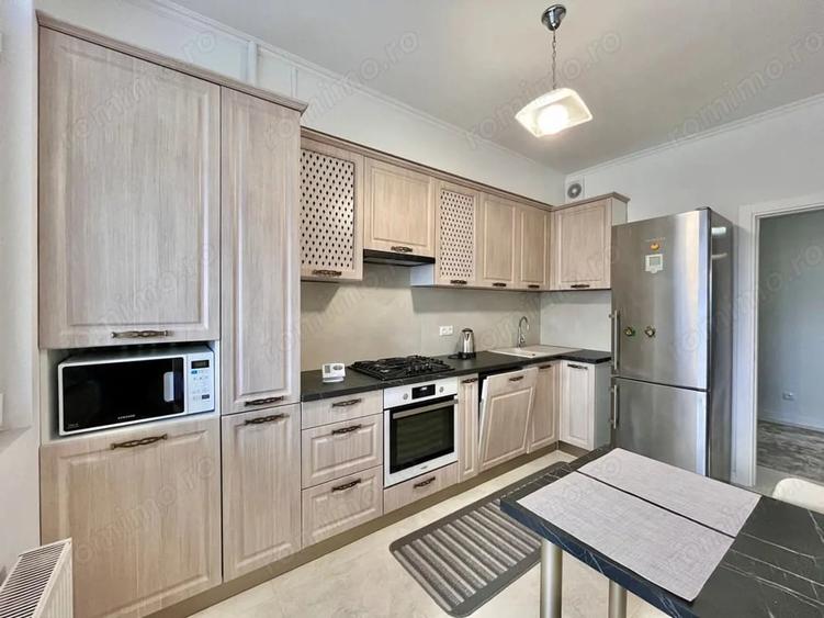 Apartament cu 2 camere decomandat în Bucovina