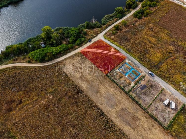 Teren Construcții intravilan de 1200 mp, în Balotești