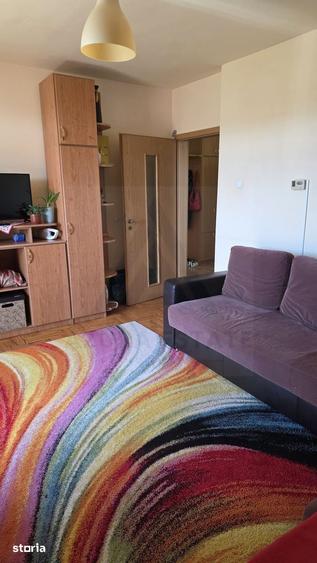 Apartament cu 2 camere decomandat, mobilat în Lazaret
