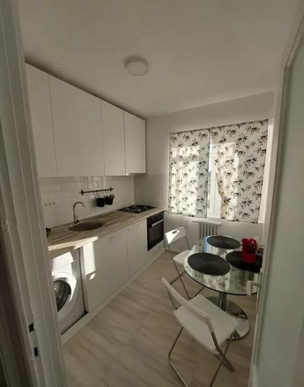 Apartament 2 Camere | Decomandat | Calea Grivitei |Mobilat Utilat   | - 5