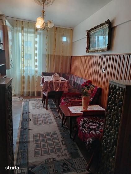 Apartament cu 2 camere decomandat în Gării