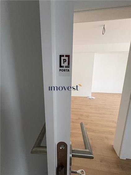 Apartament cu 2 camere decomandat în Aeroport