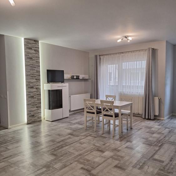 Apartament cu 2 camere semidecomandat în Florești