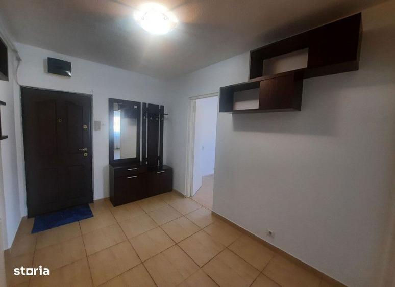 Apartament cu 2 camere, mobilat în Calea Romanului