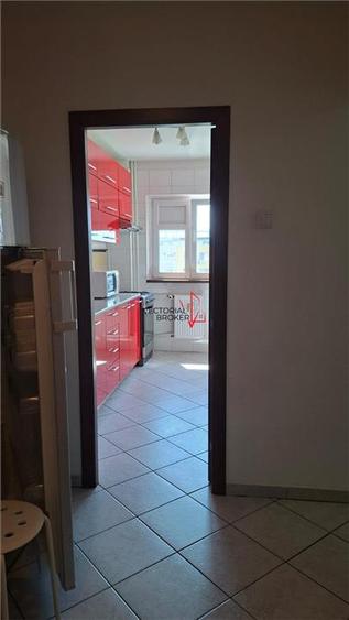 Apartament cu 2 camere decomandat, mobilat în Basarabia