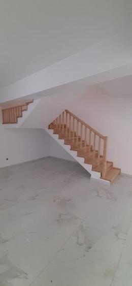 Casă individuală cu 4 camere cu Teren 370 Mp în Ștefănești