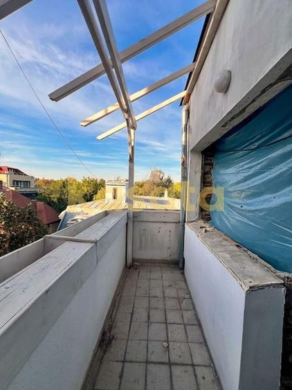 Apartament cu 3 camere decomandat în Dacia