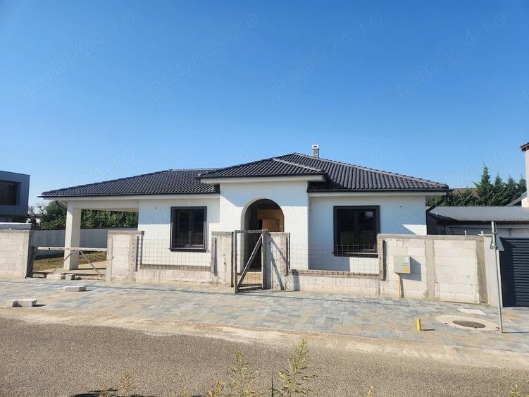 Casă cu Teren 633 Mp în Vladimirescu