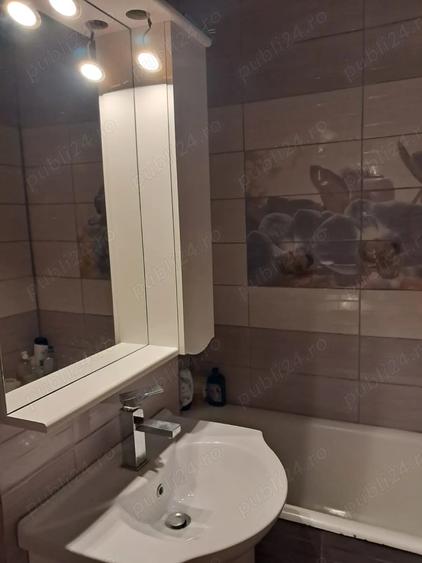 Apartament cu 2 camere semidecomandat în Vitrometan