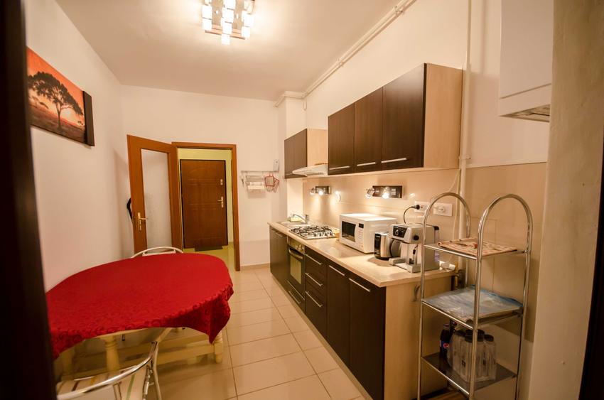 Apartament cu 3 camere în Central