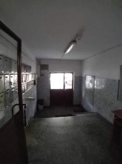 Apartament cu 2 camere decomandat în Brâncoveanu