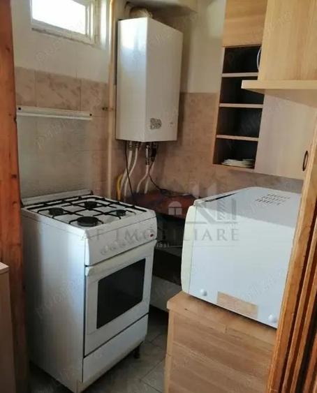 Apartament cu 2 camere decomandat în Arcu