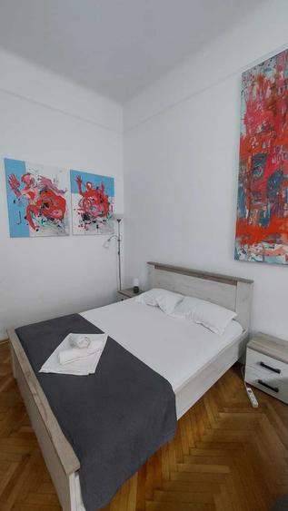 Apartament cu 2 camere semidecomandat în P-ța Unirii
