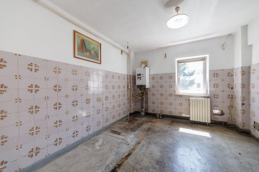 Apartament cu 2 camere decomandat în Banat