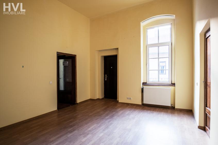 Proprietate specială, de 1,249 mp, în Central