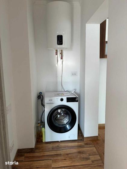 Apartament cu 2 camere, mobilat în Est