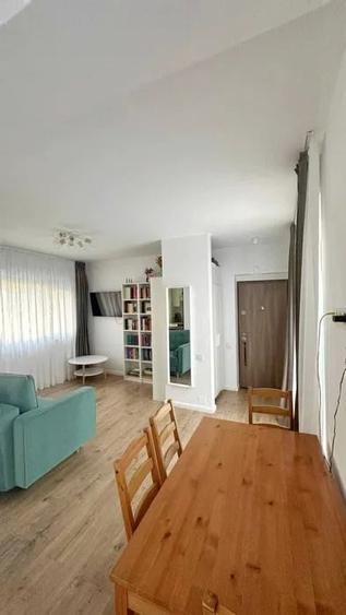 Apartament cu 2 camere semidecomandat, mobilat în Florești — fotografia 2