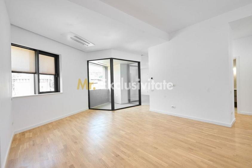 Apartament cu 3 camere decomandat în Trivale